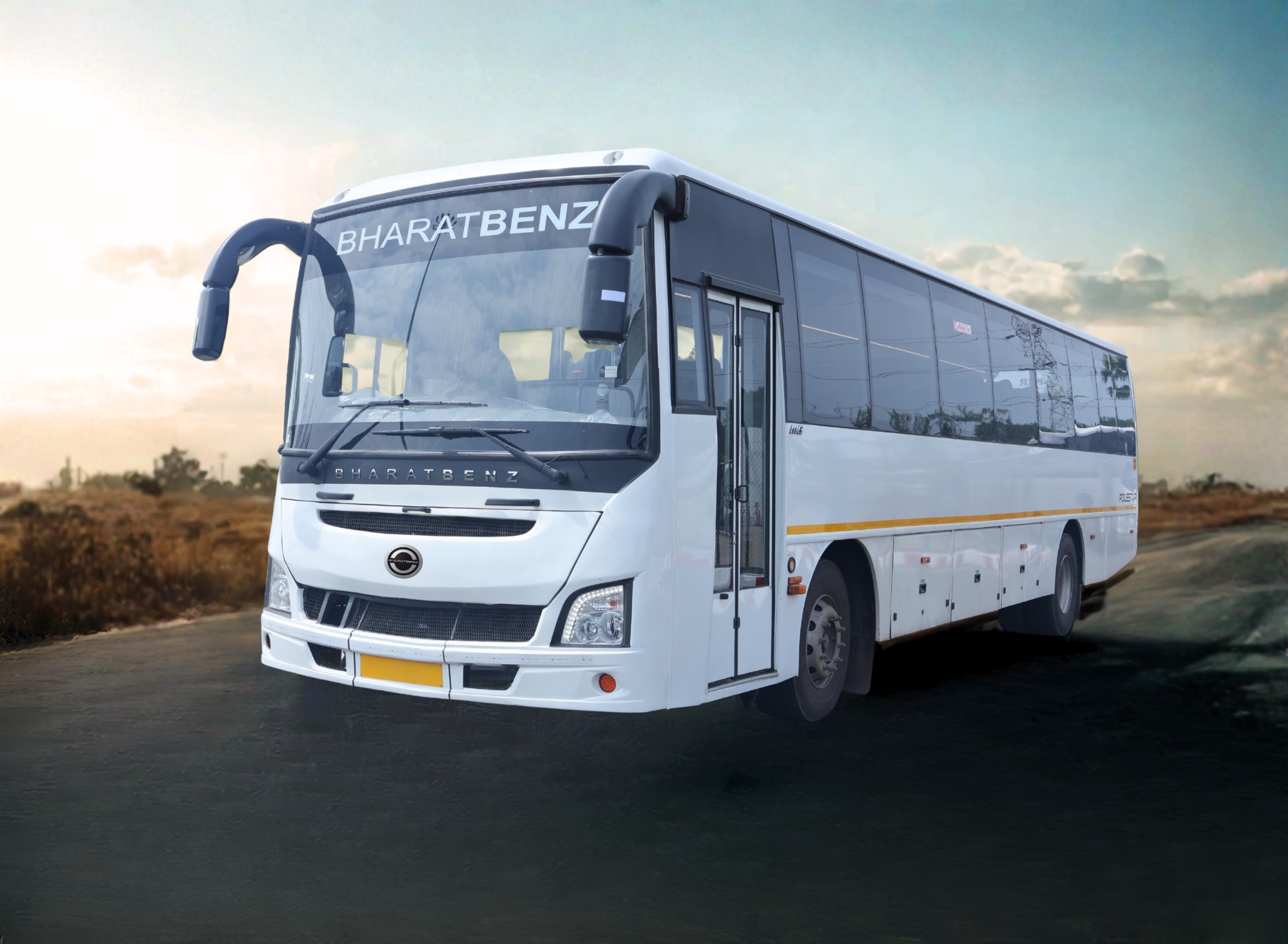1.BharatBenz HD Bus