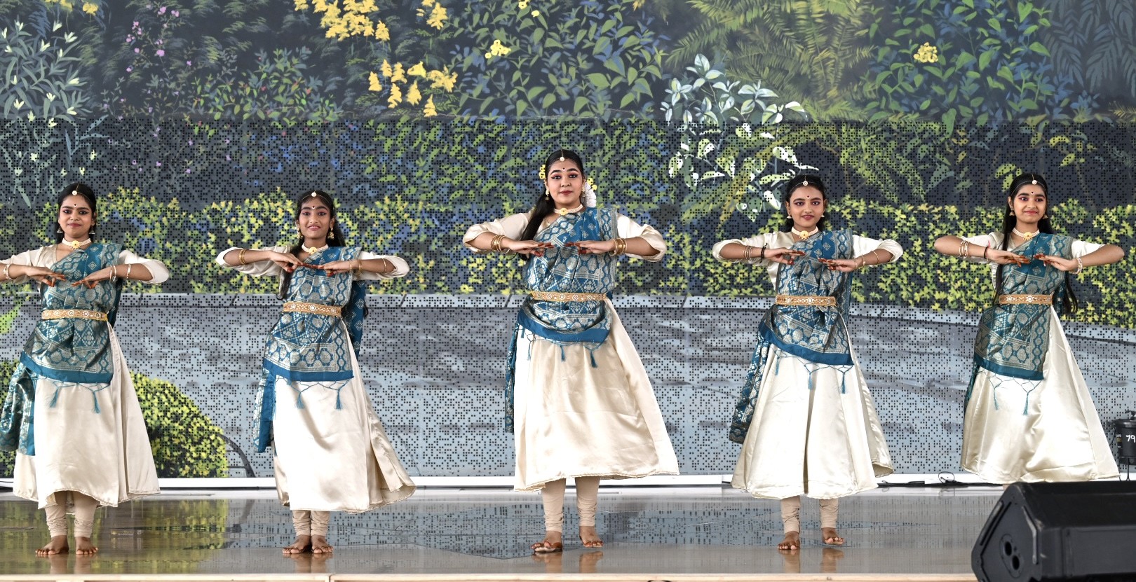 Image 5 - Gitopadesh